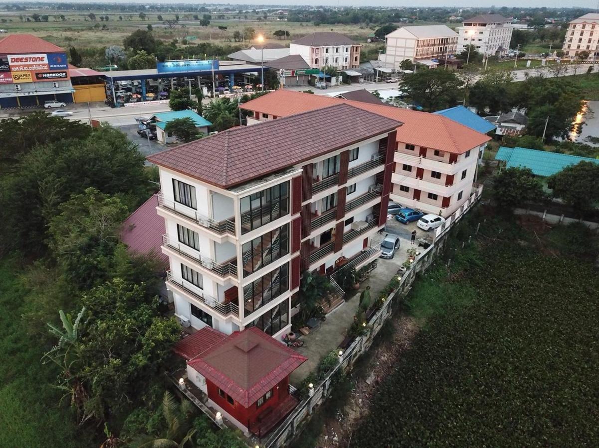 Hotel Onvara Place Phra Nakhon Si Ayutthaya Zewnętrze zdjęcie