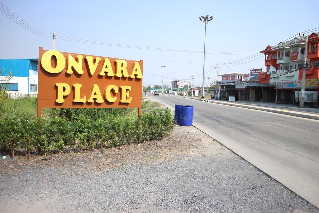 Hotel Onvara Place Phra Nakhon Si Ayutthaya Zewnętrze zdjęcie